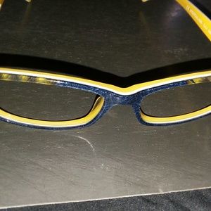 Coco n song frames